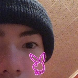 Meet your Posher, Laith